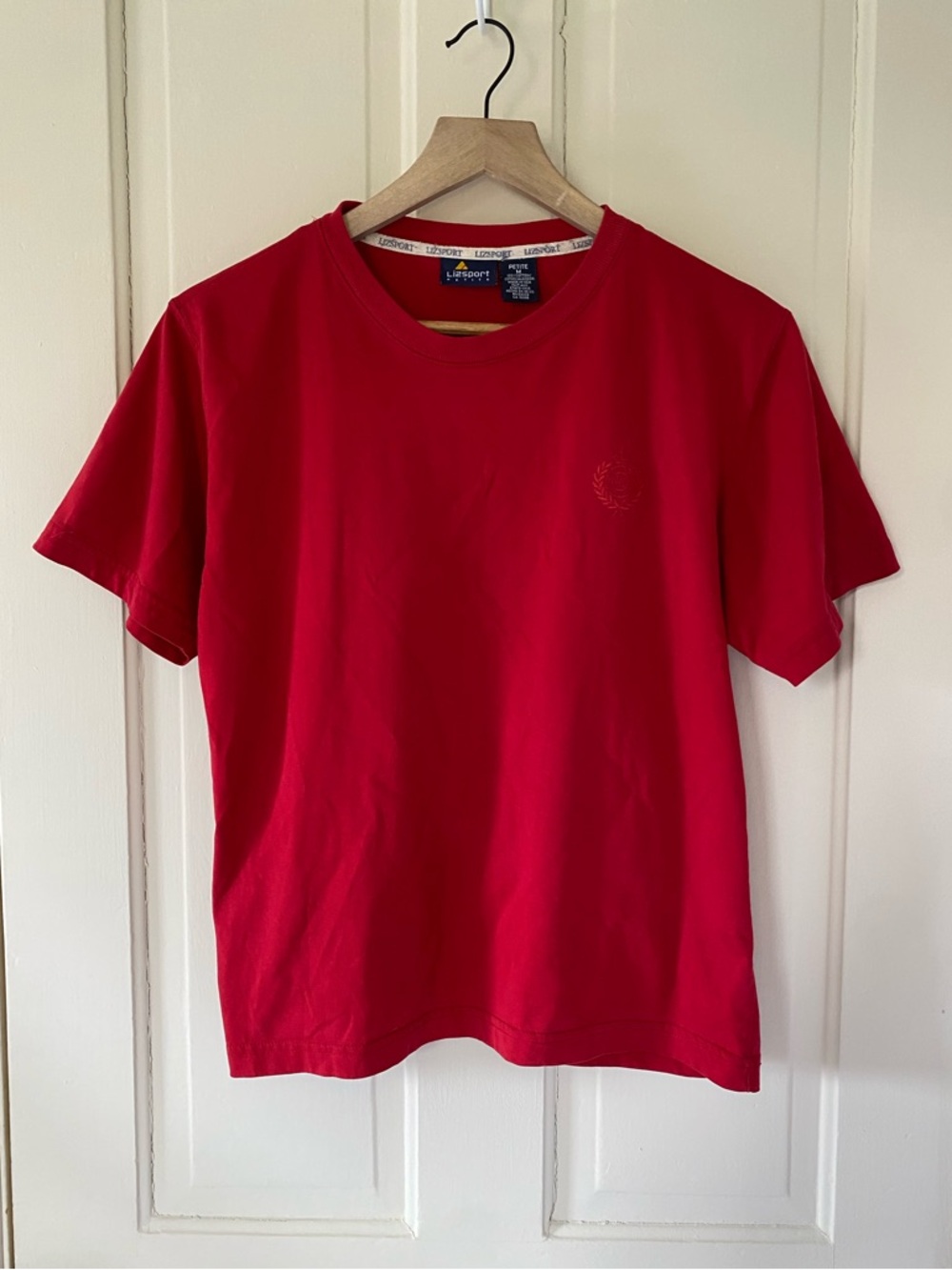 Liz Sport Red Embroidered Short Sleeve Crew Neck T-Shirt